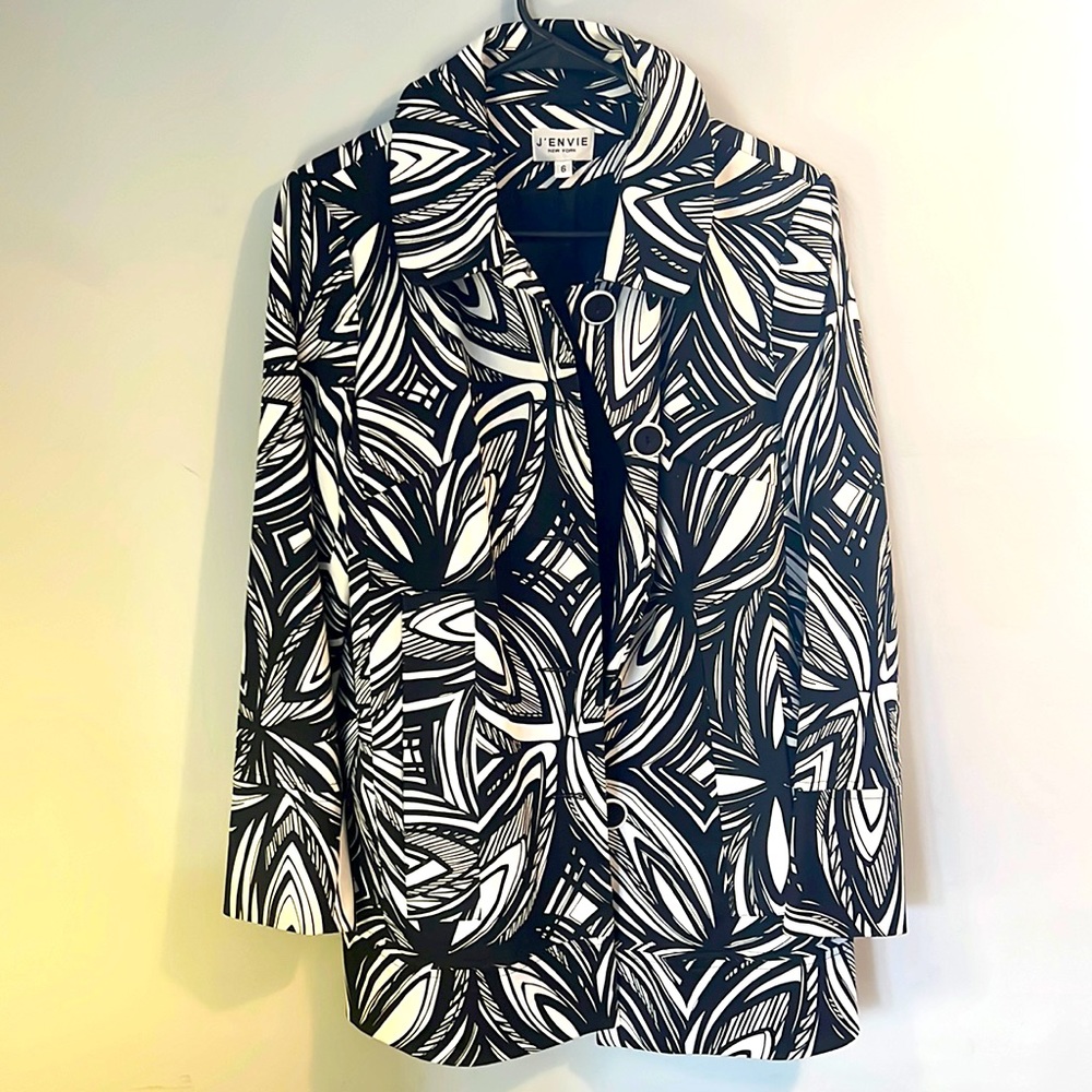 Stylish J’Envie New York Jacket in Excellent Condition sz 6